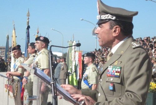 Capua: arruolati 1400 nuovi volontari presso il Rua dell’esercito. Folta la componente femminile