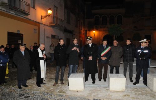 Piazza Garibaldi: riaperto lo storico spazio nel cuore di Pignataro. Alla cerimonia anche l’ex assessore Magliocca