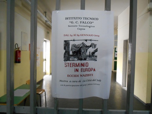 All’Itis “G.C. Falco” di Capua è stata allestita una mostra per ricordare la shoah per il “Giorno della Memoria”