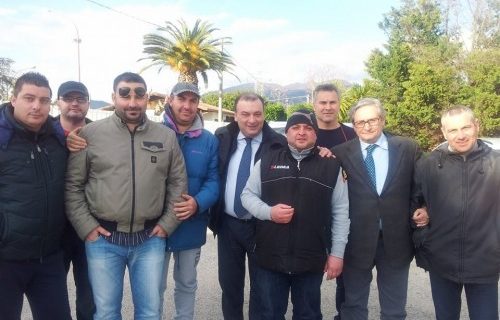 L’assessore regionale Fulvio Martusciello in visita alle maestranze della Nuroll – Polinas