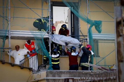 Crollo alla vecchia stazione di Pietrarsa: in otto finiscono sotto inchiesta per la morte di Raffaele Di Francesco