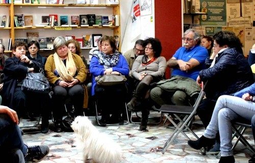 Costruttivo momento di riflessione sull’aborto nel corso dell’incontro organizzato dalla Piccola Libreria 80mq