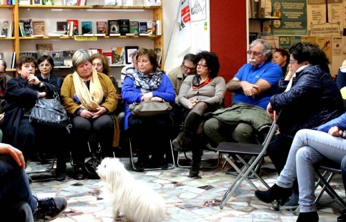 Costruttivo momento di riflessione sull’aborto nel corso dell’incontro organizzato dalla Piccola Libreria 80mq