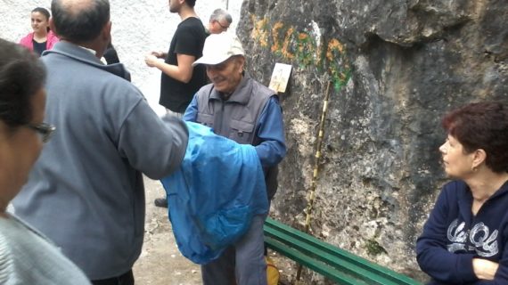 A 92 anni in pellegrinaggio sugli eremi di Monte Maggiore, dopo trentadue anni è come prima volta