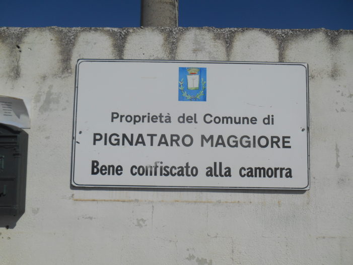 La grave situazione esistente a Pignataro Maggiore sui beni confiscati alle cosche mafiose: il giornalista Enzo Palmesano chiede accertamenti – Presentato un esposto-denuncia alla Prefettura, alla Procura e alla Dda