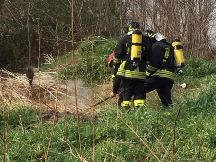 CUB P.I. Campania: Vigili del Fuoco precari: “Approvato alla Camera un Ordine del Giorno in cui il Governo si impegna a stabilizzare tutti i Vigili del Fuoco precari”