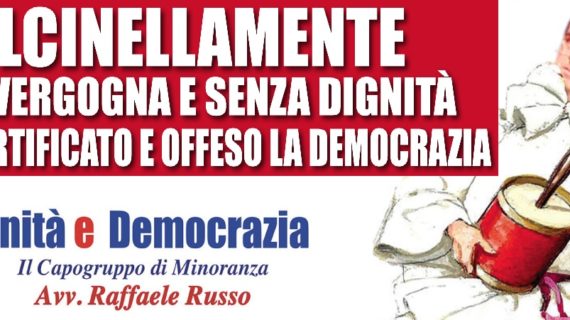 L’avvocato Russo “traveste” il Presidente Di Lillo da pulcinella e attacca la maggioranza: “Senza vergogna e senza dignità hanno mortificato e offeso la democrazia”