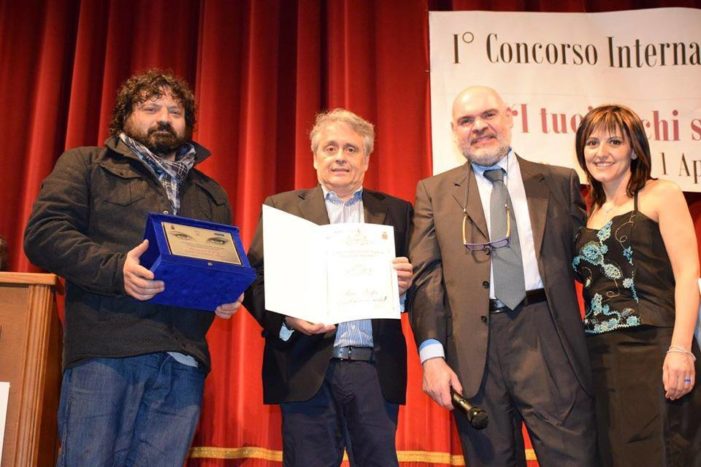 La poesia al servizio della solidarietà, premiato Mario Volpe