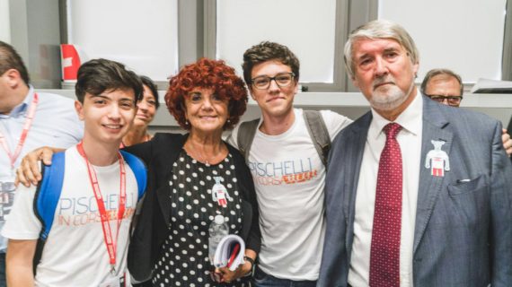 Anche un vitulatino al Teen Parade, manifestazione che ha visto la presenza della Fedeli e di Poletti