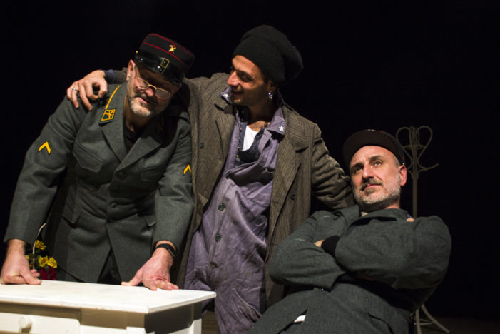 Venerdì 19 gennaio in prima assoluta: Massimiliano Rossi porta in scena “Treni strettamente sorvegliati” da Bohumil Hrabal, al Teatro La giostra/Speranzella81 di Napoli