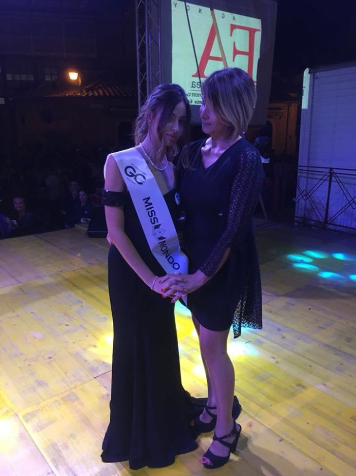 Caserta, la 15enne Erika Esposito si qualifica per finali regionali di Miss Mondo Campania