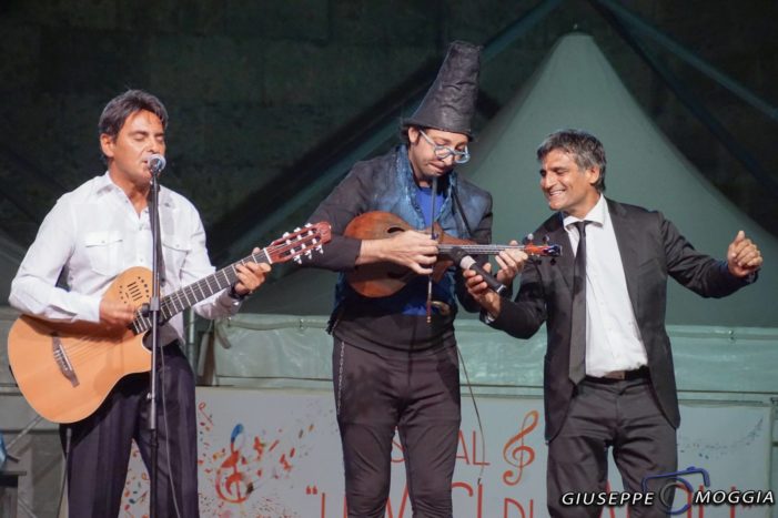 Festival “Le Voci di Napoli “Al Maschio Angioinio: vince Luca Sorrento. Soddisfatto il patron del festival Iannelli Angelo