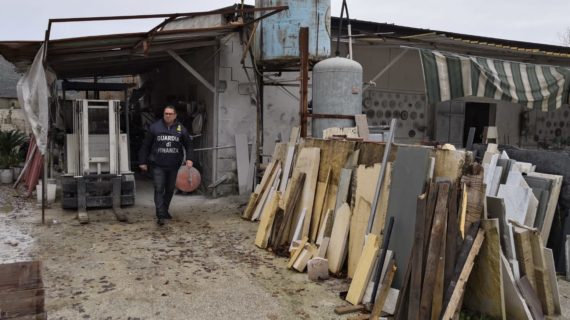 Calvi Risorta, sequestrata un’azienda di lavorazione marmi completamente abusiva