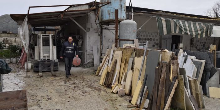 Calvi Risorta, sequestrata un’azienda di lavorazione marmi completamente abusiva