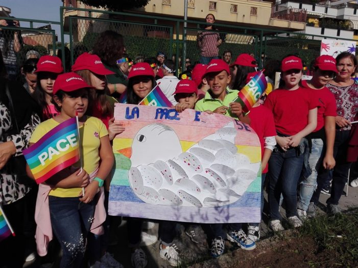 Vitulazio, l’Iac “Croce” diventa “Scuola di Pace”: per l’occasione piantato un albero