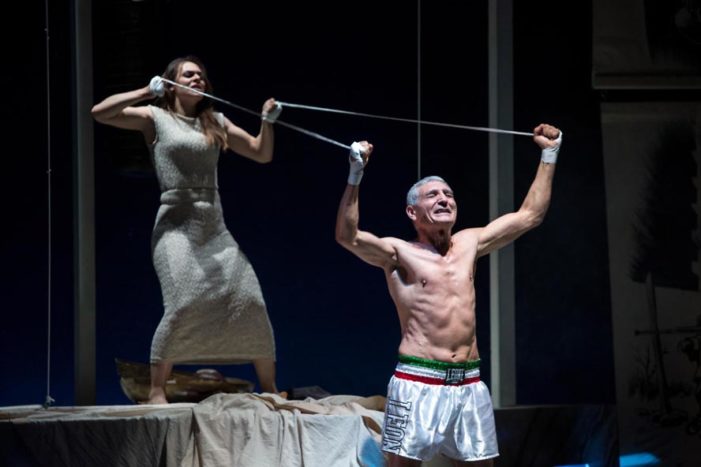 Venerdì 29 novembre: Patrizio Oliva in “Patrizio vs Oliva” di Fabio Rocco Oliva , al Teatro Nuovo di Napoli