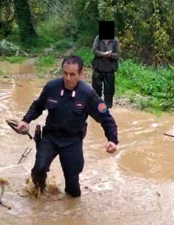 Ritrovato un 74enne: si era perso in un’area allagata a causa dello straripamento del Volturno