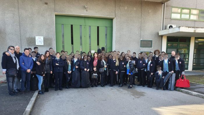 Alla casa circondariale il concerto di Natale dell’Orchestra “G. Martucci” del Liceo Garofano di Capua