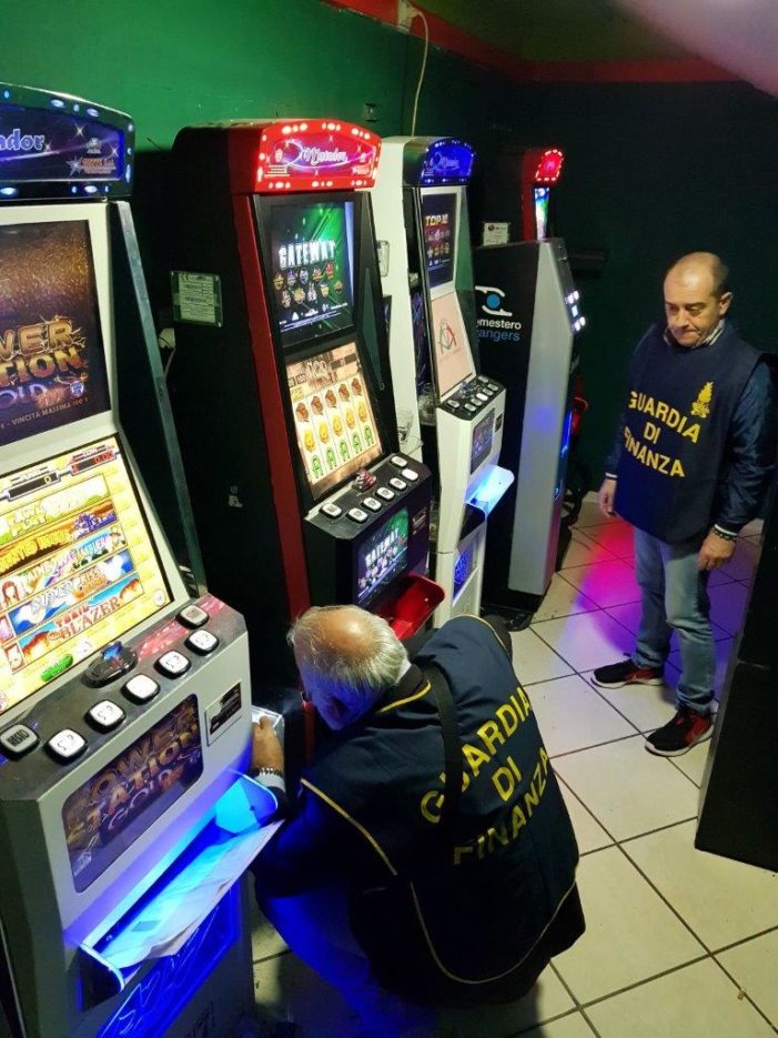 Operazione “Golden game”, confiscati beni per 300mila euro a imprenditori dei Belforte