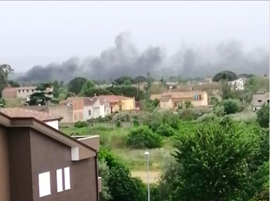 Bellona, anche in tempo di Covid19 riprendono gli incendi in località Ferranzano