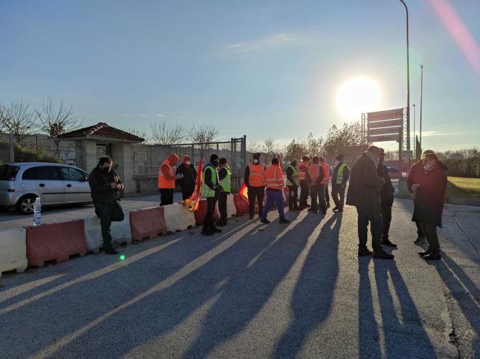 Pastorano, l’Usb sull’astensione dal lavoro alla Multicedi: “Primo sciopero contro l’esternalizzazione della forza lavoro e per rivendicare  diritti e dignità da sempre negati”